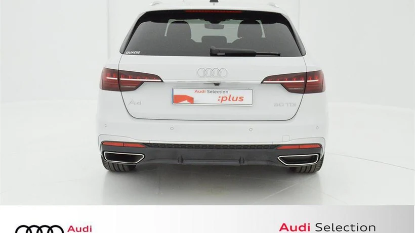 AUDI A4 Avant 30 TDI S line S tronic 100kW - główne zdjęcie