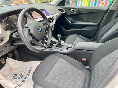 BMW Serie 1 118d 5p. Business Advantage, Anno 2021, KM 25400 - główne zdjęcie