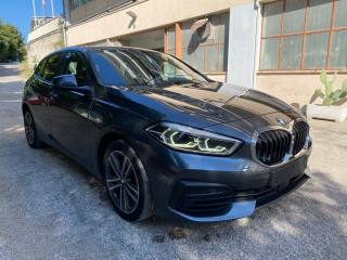 BMW Serie 1 118i Msport 140cv auto, Anno 2019, KM 74677 - główne zdjęcie