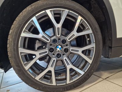 BMW X1 sDrive18d Business Advantage, Anno 2021, KM 32741 - główne zdjęcie