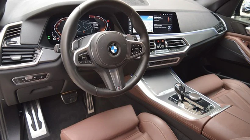 BMW X5 xDrive 30dA - główne zdjęcie