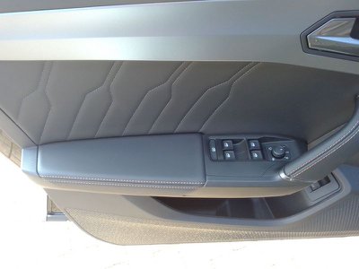 Skoda Superb Superb 2.0 TDI CR DSG 4x4 Wagon Ambition, Anno 2012 - główne zdjęcie