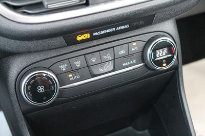 Ford Fiesta 1.5 EcoBlue 5 porte Titanium, Anno 2019, KM 93000 - główne zdjęcie
