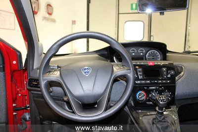 Lancia Ypsilon 1.2 69 CV 5 porte GPL Ecochic, Anno 2017, KM 8500 - główne zdjęcie