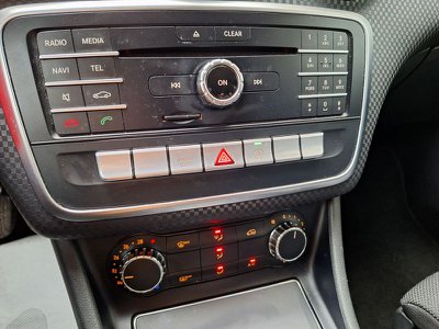 MERCEDES BENZ CLA 200 4Matic Auto Premium Solo operatori setto - główne zdjęcie