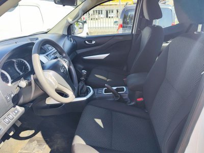 Nissan Navara 2.3 dCi 4WD King Cab Acenta, Anno 2020, KM 67000 - główne zdjęcie