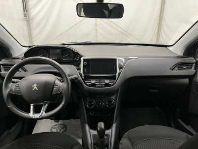Peugeot 208 e Allure Pack 100kW, Anno 2022, KM 10 - główne zdjęcie