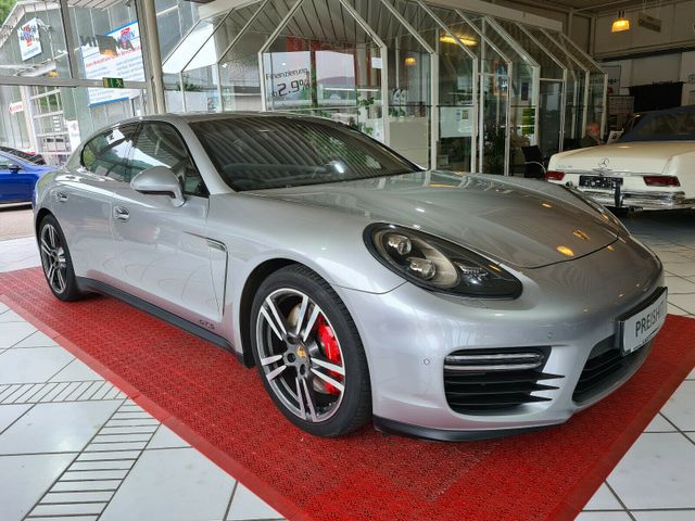 Porsche Panamera Sport Turismo 4 - główne zdjęcie