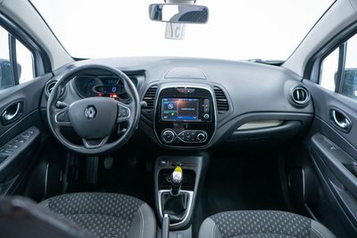 Renault Captur 1.0 TCe Techno 90cv, Anno 2023, KM 8668 - główne zdjęcie