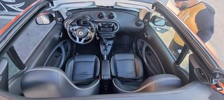 Smart Cabrio Style Brabus Exlusiva, Anno 2018, KM 28000 - główne zdjęcie