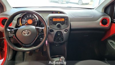 Toyota RAV4 5ª serie 2.5 HV (222CV) E CVT AWD i Style, Anno 2020 - główne zdjęcie