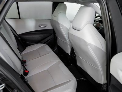 Toyota Corolla Touring Sports 2.0 Hybrid Lounge, Anno 2019, KM 2 - główne zdjęcie