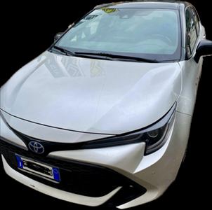 Toyota Corolla 1.8 Hybrid Active, Anno 2019, KM 145000 - główne zdjęcie