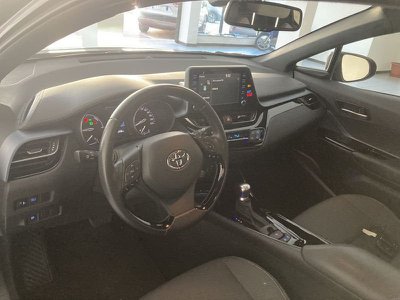 Toyota C HR 2.0 Hybrid E CVT Comfort, Anno 2020, KM 57720 - główne zdjęcie
