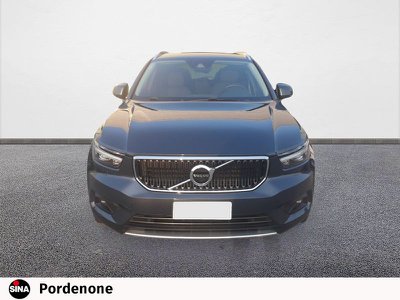 Volvo XC40 D3 Geartronic Momentum, Anno 2020, KM 80855 - główne zdjęcie