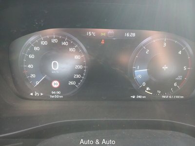 Volvo XC40 2.0 d3 Momentum my20, Anno 2018, KM 95000 - główne zdjęcie